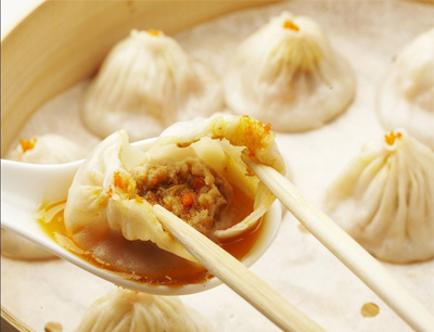 Wuxi dining Steamed juicy meat buns.jpg