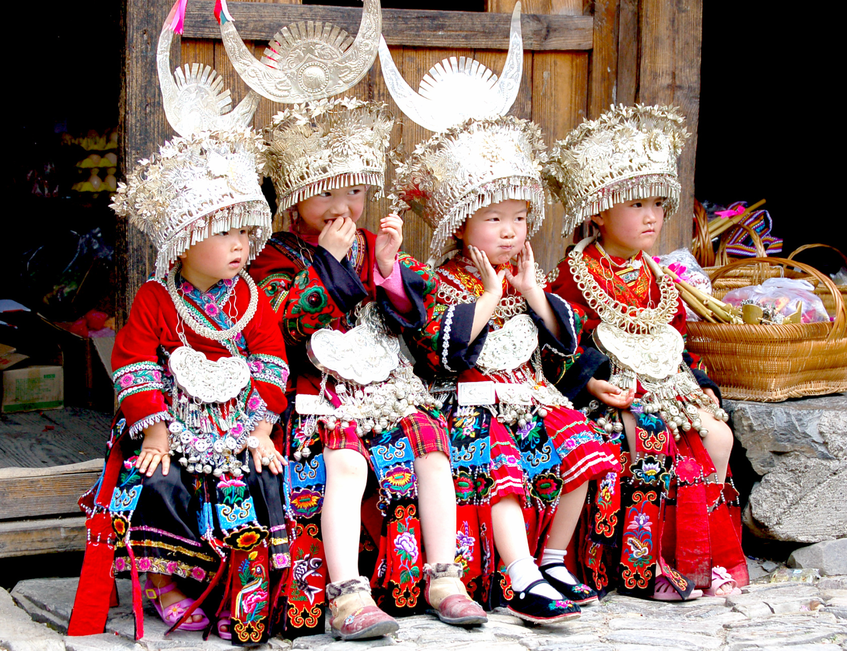 6_days_guilin_culture_tour_with_miao_minority_culture.jpg