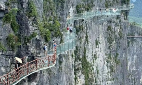 glass-skywalks glass-skywalks