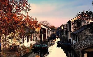 Full Day Zhouzhuang Water Town Tour from Suzhou