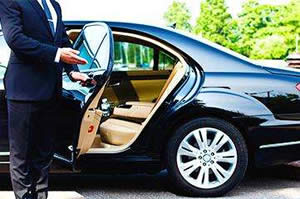 Suzhou Private Transfer Service—Suzhou/Shanghai Train Station to your hotel in Suzhou/Shanghai