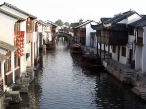 Private Suzhou Tour From Shanghai of Shopping in A Day