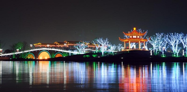 Suzhou_Tours_Jinji_Lake1.jpg
