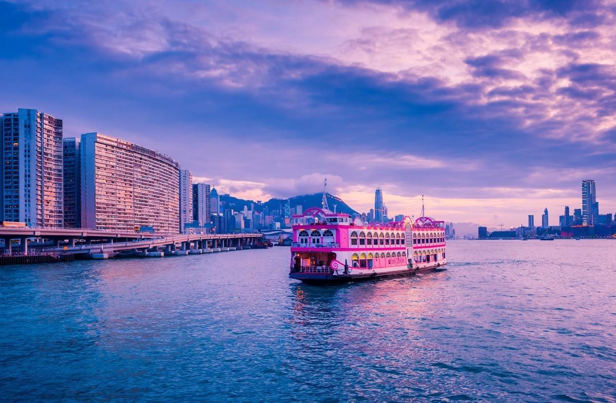 China_Private_Tours_Hongkong_Travel_Guide_Hongkong_City_Information_Hongkong_Highlights_Victoria_Harbor.jpg