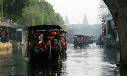 Boat_Ride_on_Grand_Canal.jpg