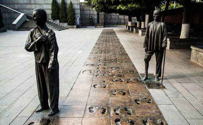 nanjing_massacre_memorial_Museum.jpg