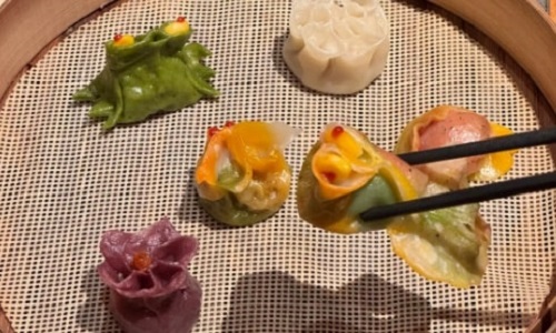 steamed-dumplings steamed-dumplings